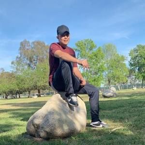 Meet your Posher, Jonathan